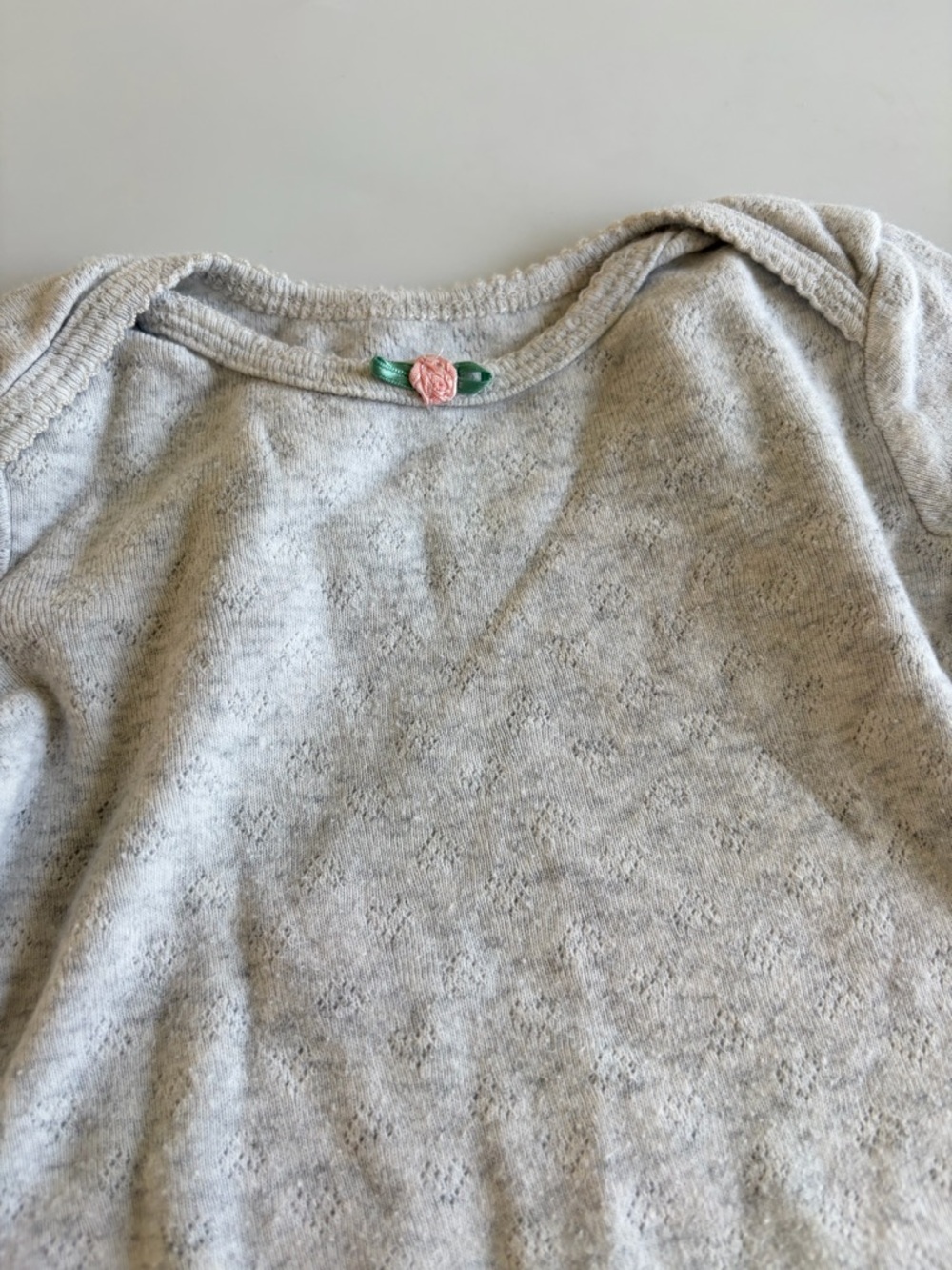 Bundle of Baby Girl Carter’s Onesies and Cardigans Size 9 Months Mint Green - Picture 15 of 16